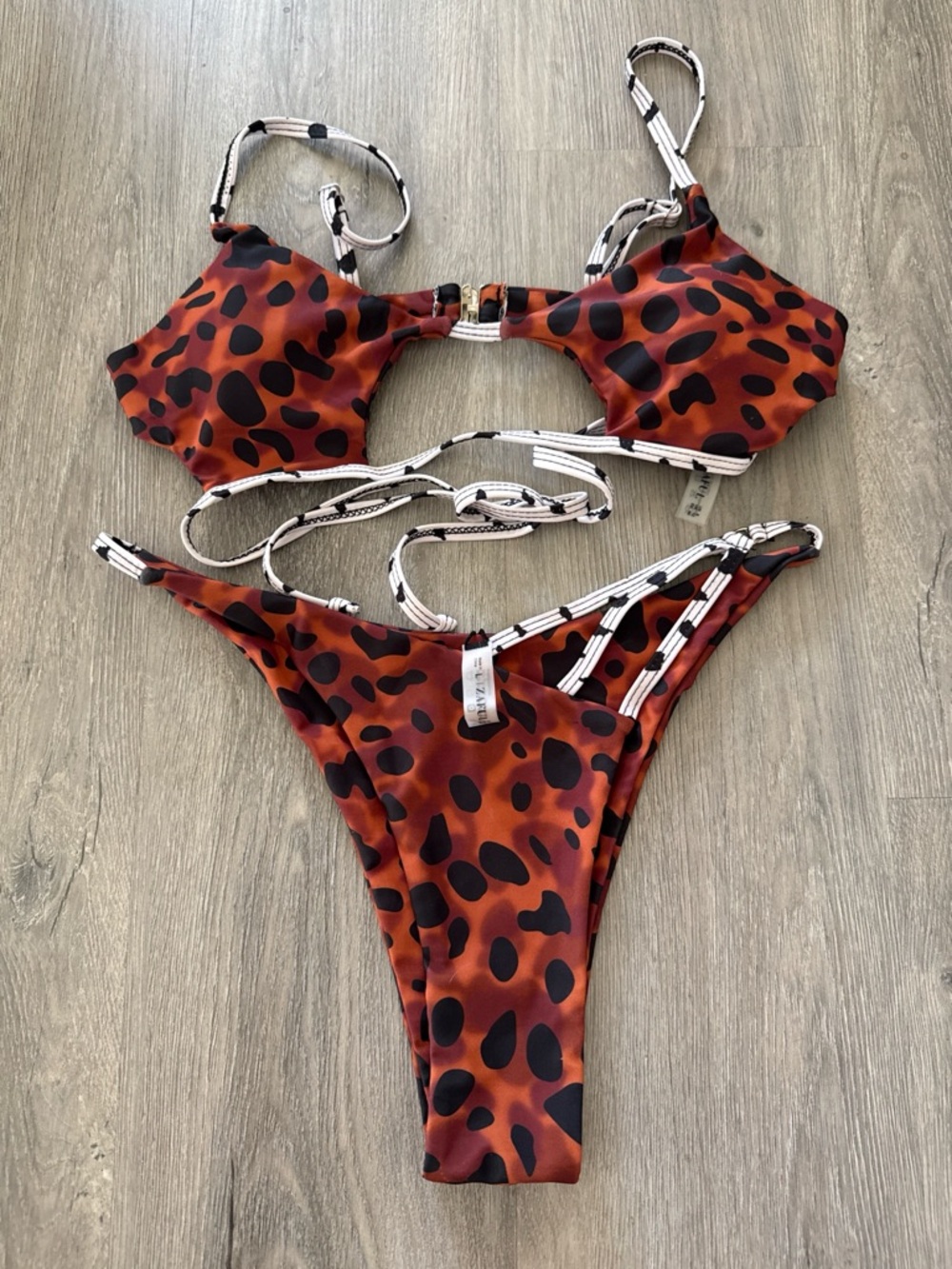 ***Bundle 2 for $10*** Zaful brown & black Animal Print Bikini Striped Trim Lg
